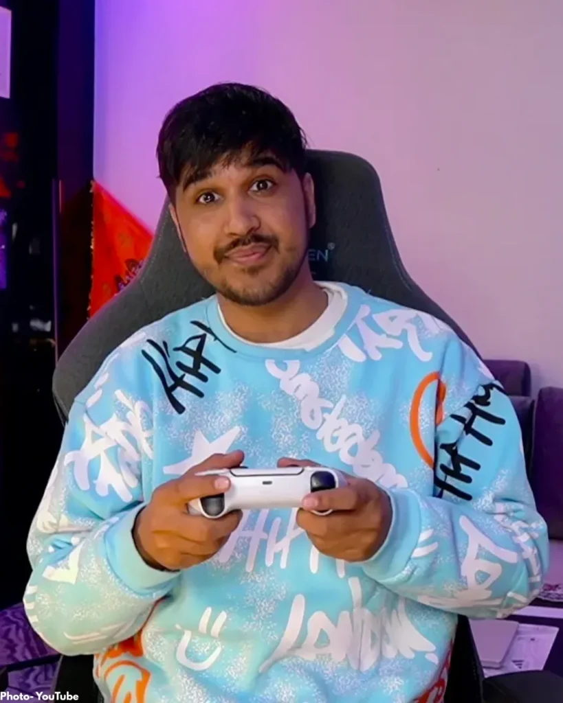 From Office Clerk to Gaming Icon!